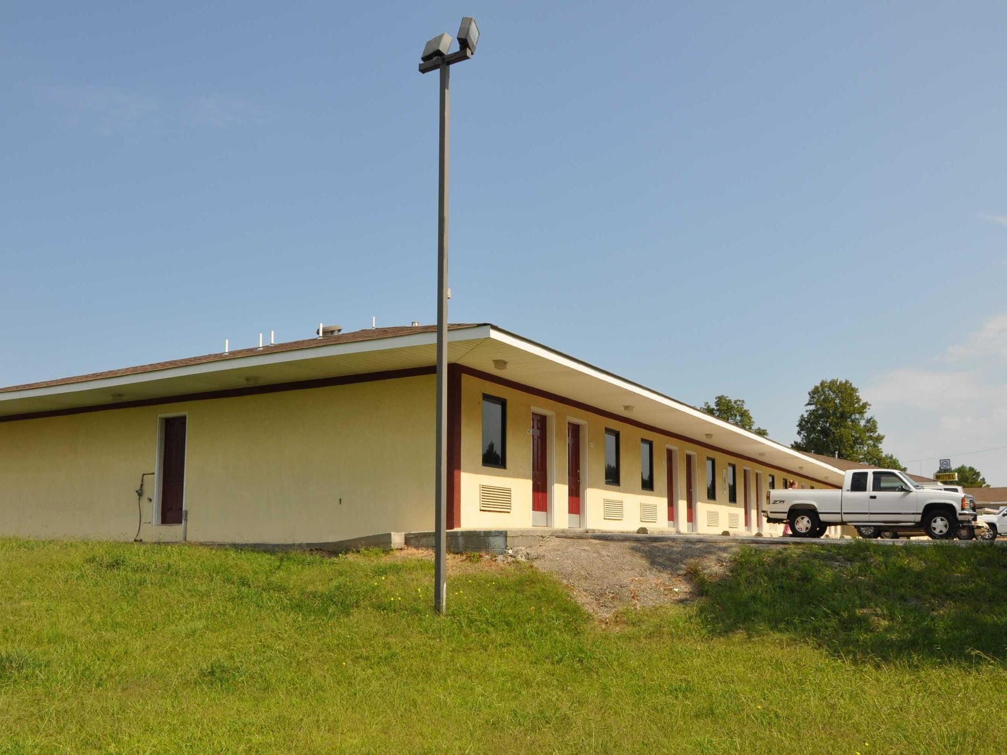 Budget Inn Elkmont מראה חיצוני תמונה